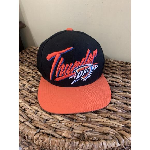 Mitchell and Ness NBA Oklahoma City Thunder OKC Steal Snapback Hat, Cap - Picture 1 of 6
